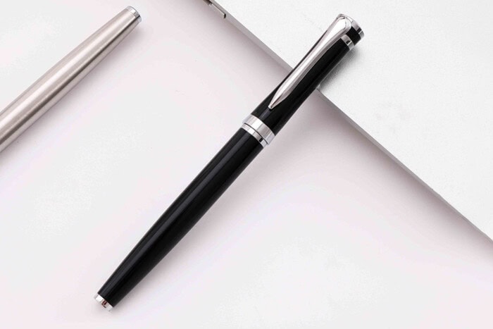 Coffret Stylo Roller et Bille en Métal