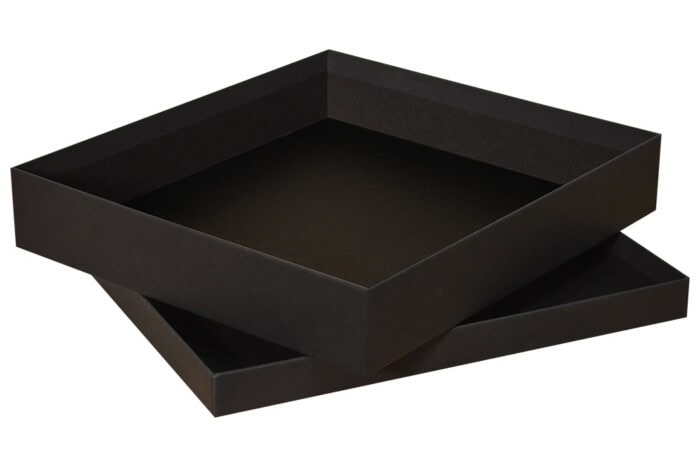 Boîte cadeau en carton avec couvercle