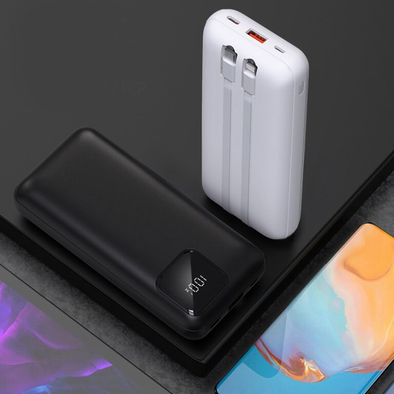 Compatibilité Universelle et Recharge Simultanée