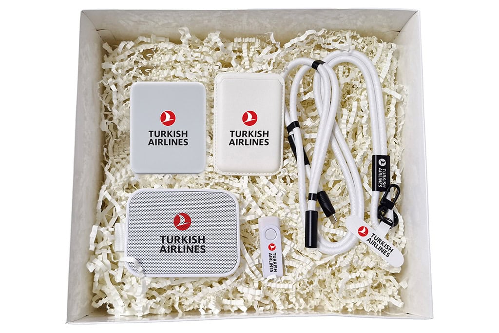 Coffret Cadeau de Bienvenue pour Nouveaux Employés Coffret Cadeau de Bienvenue pour Nouveaux Employés